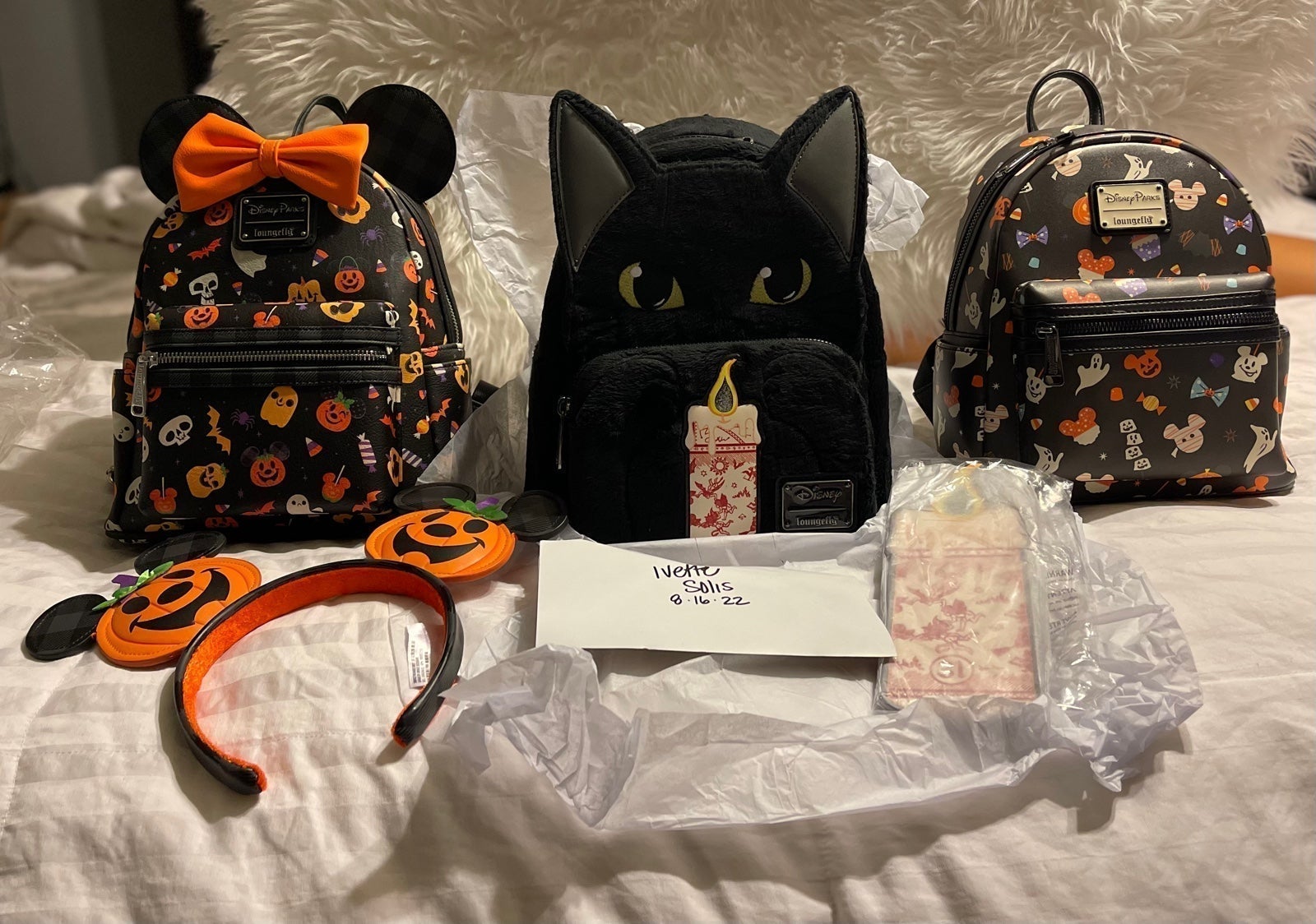 Le Tigre set
