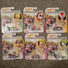 Mario Kart Hot Wheels