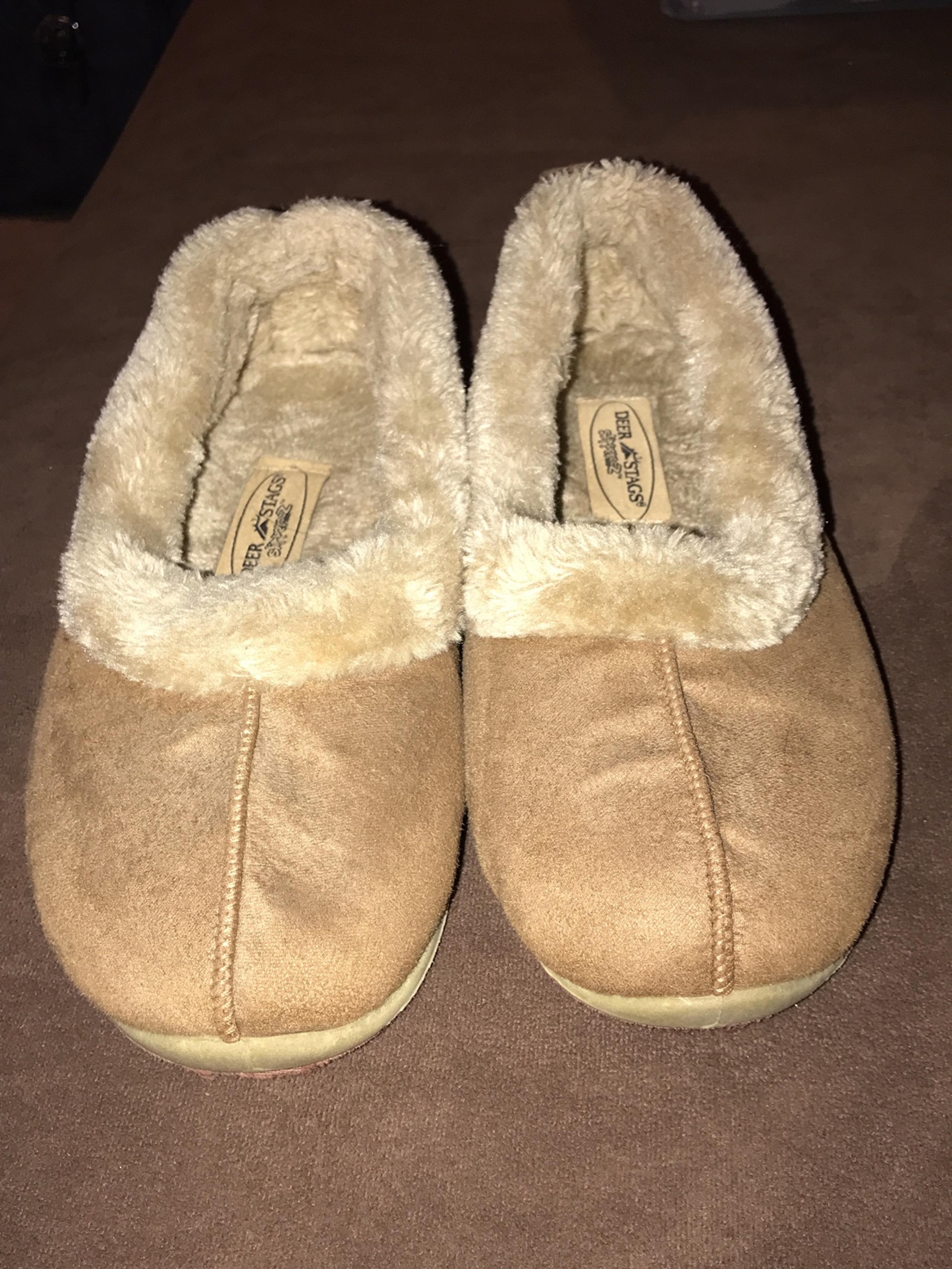 Deer Stags Slipperooz  Women’s Slippers Size 10 M