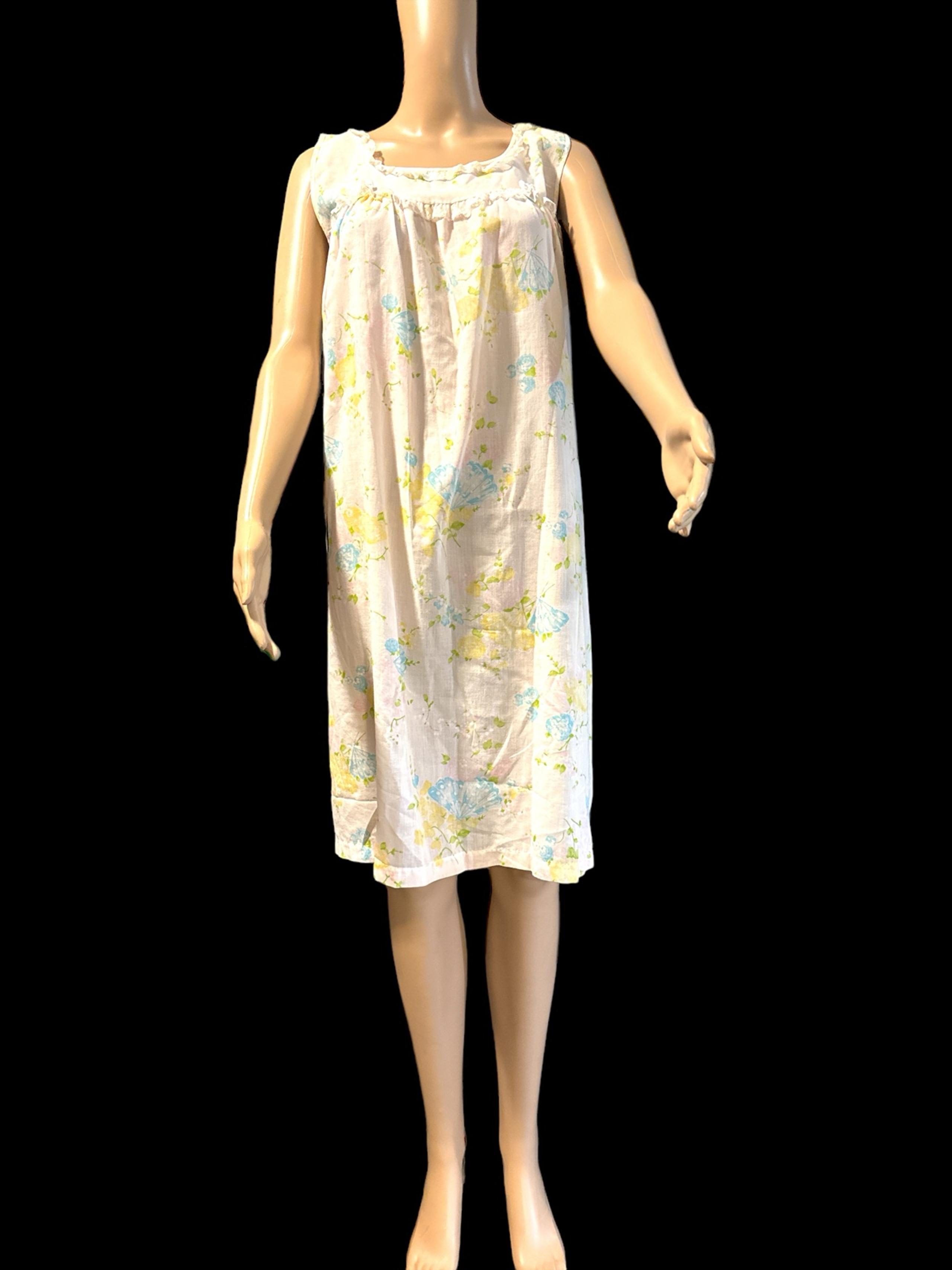 Miss Elaine Vintage Floral Lace Night Gown Women's Size M Grandma Core 60s