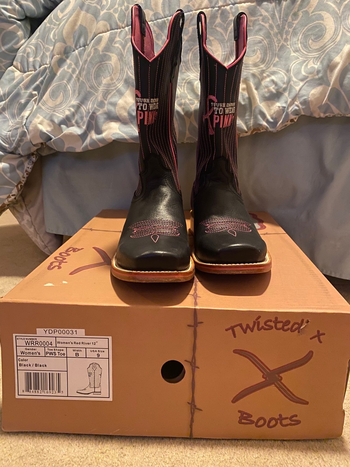 Twisted X Women’s Breast Cancer Awareness Special Edition Cowboy Boots
