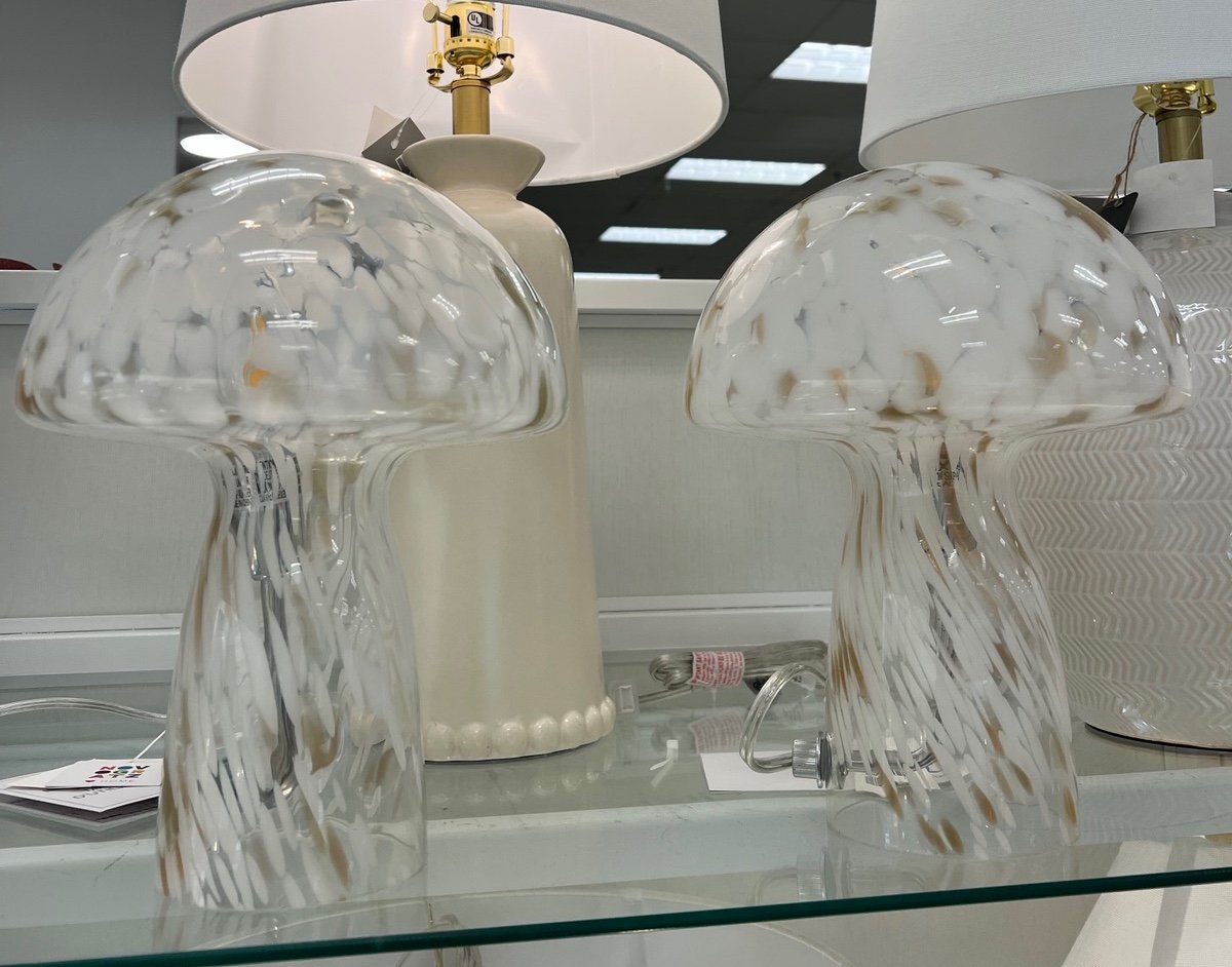 2 Glass novagratz mushroom lamps !