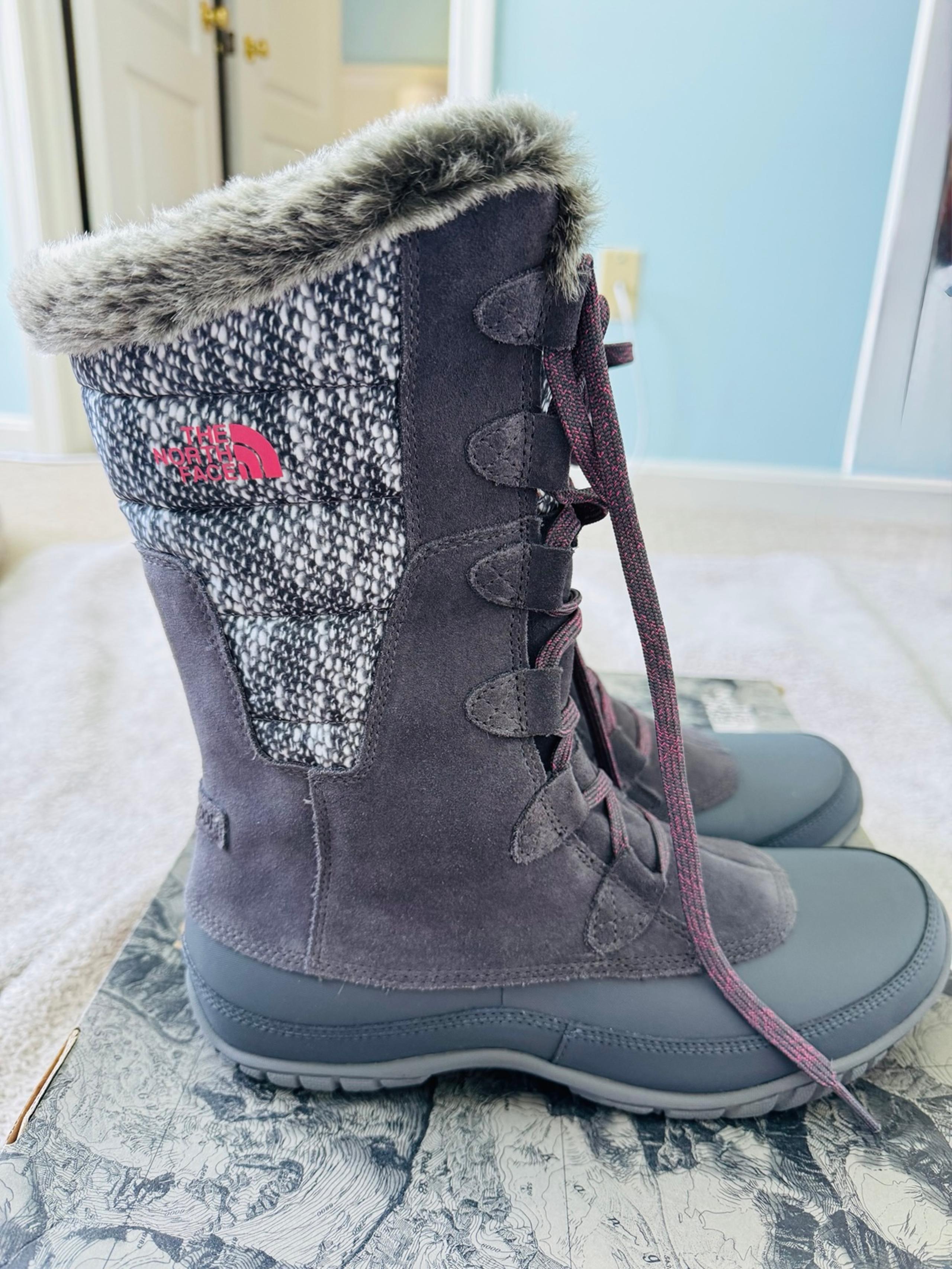 The North Face Women’s Purple Waterproof Boots Size 9 NWT
