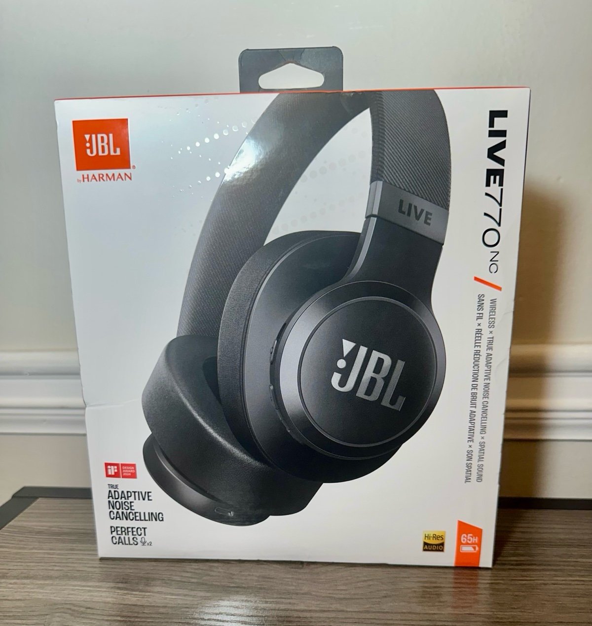 JBL LIVE 770 Noise Cancellation Headphones NEW