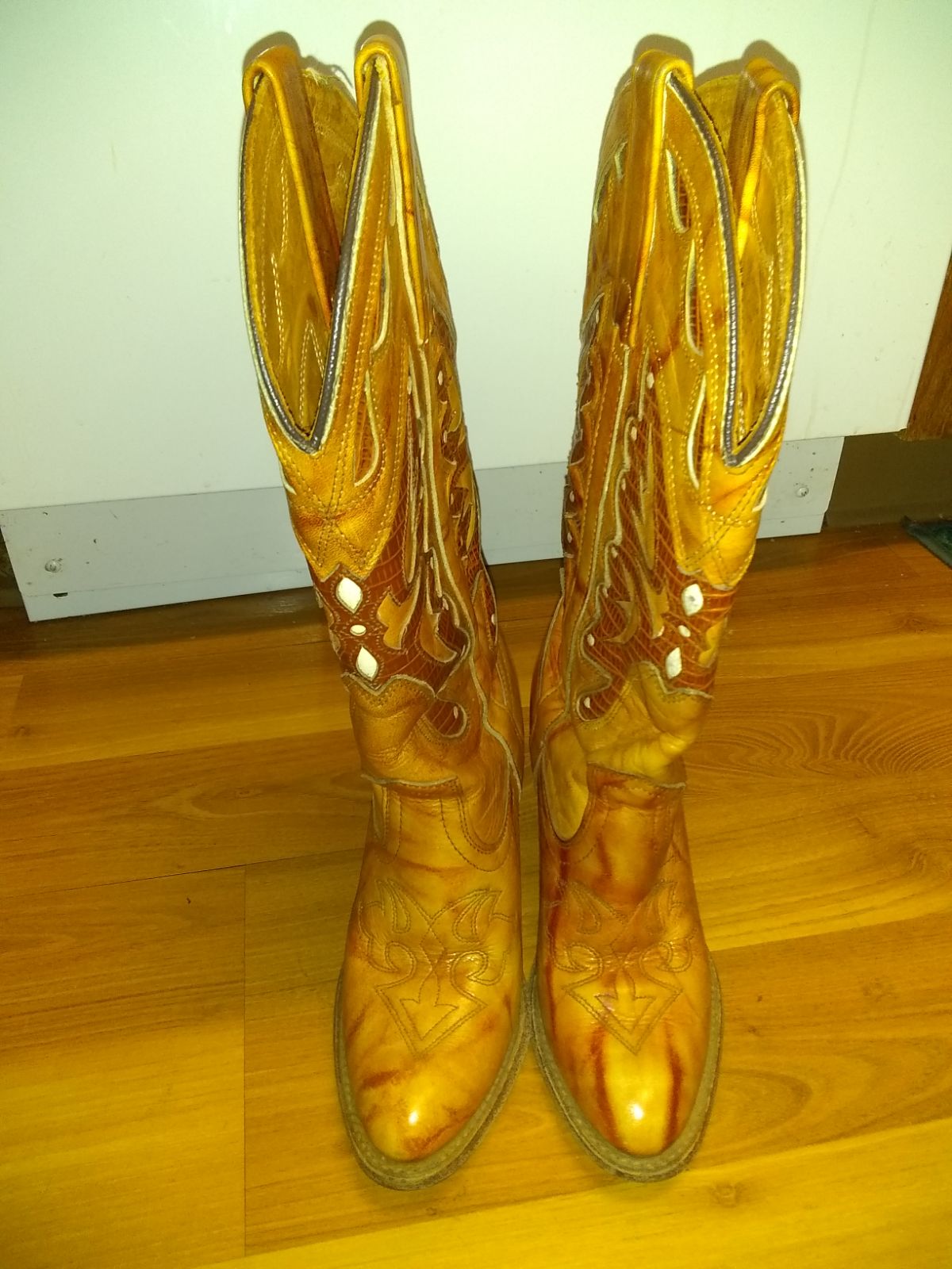 Women's Vintage Cowboy Boots