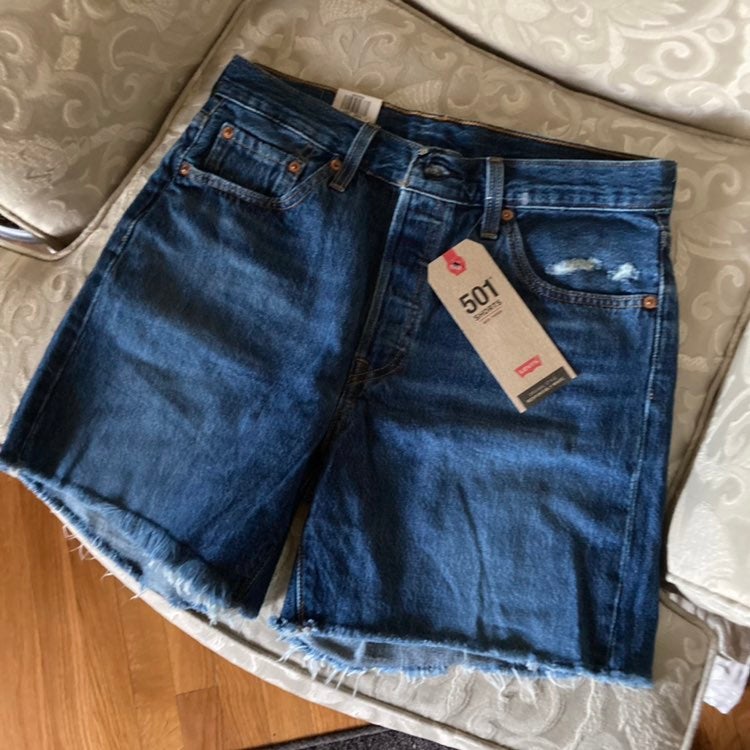 NWT Levi high waisted jean shorts