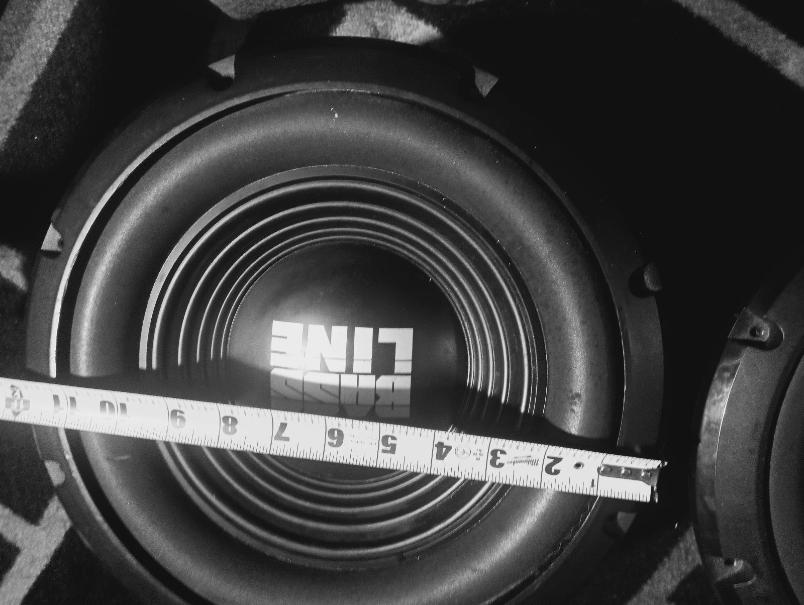 Alpine SWA-12S4 single 12 inch subwoofer