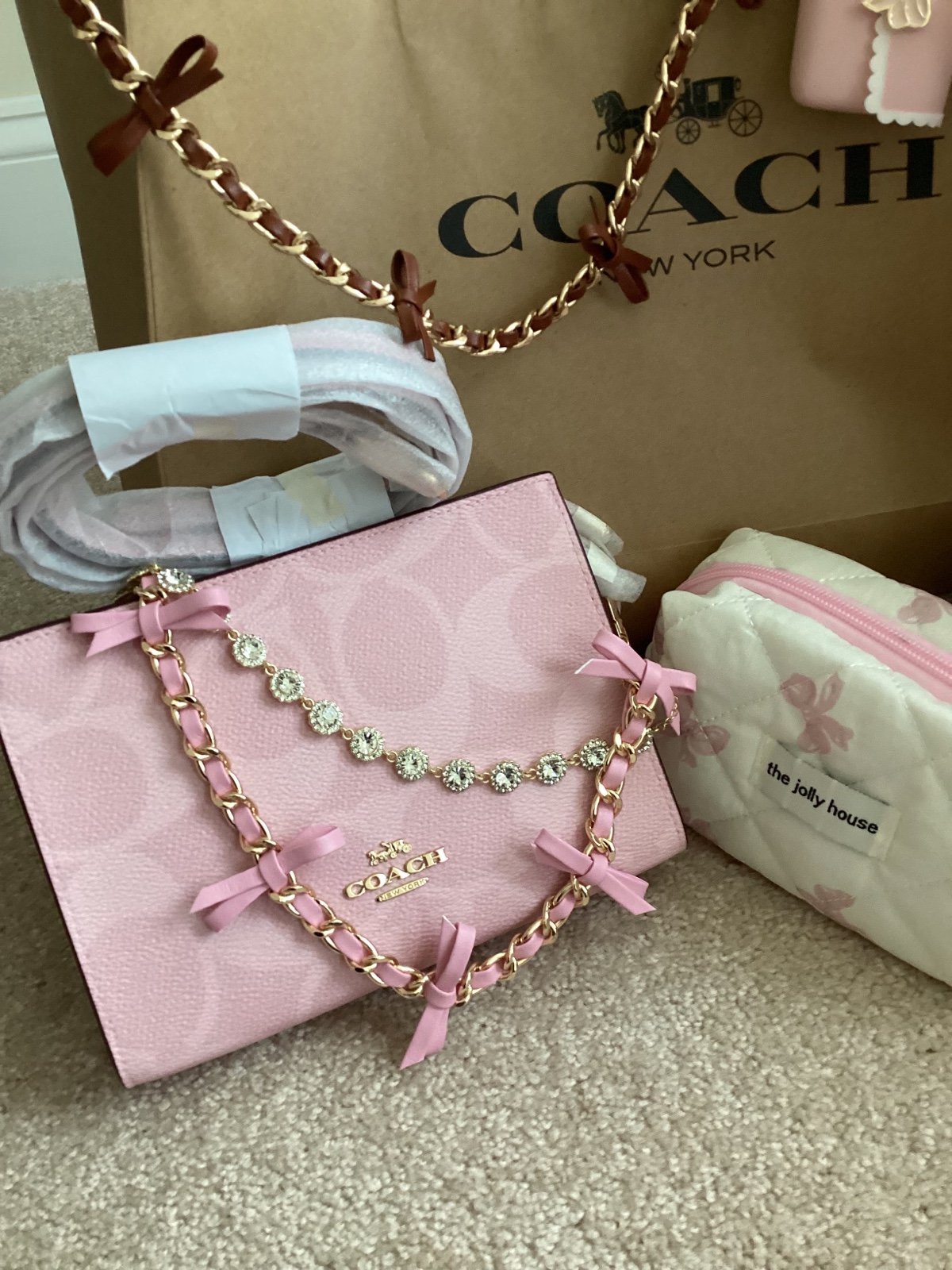 ❤️❤️Coach Powder pink Slim Crossbody Bag In Signature Canvas