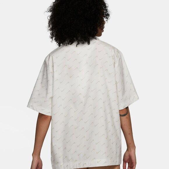 Nike Women's Sportswear Everyday Modern Oversize Button Shirt Size XL SKU#S2456