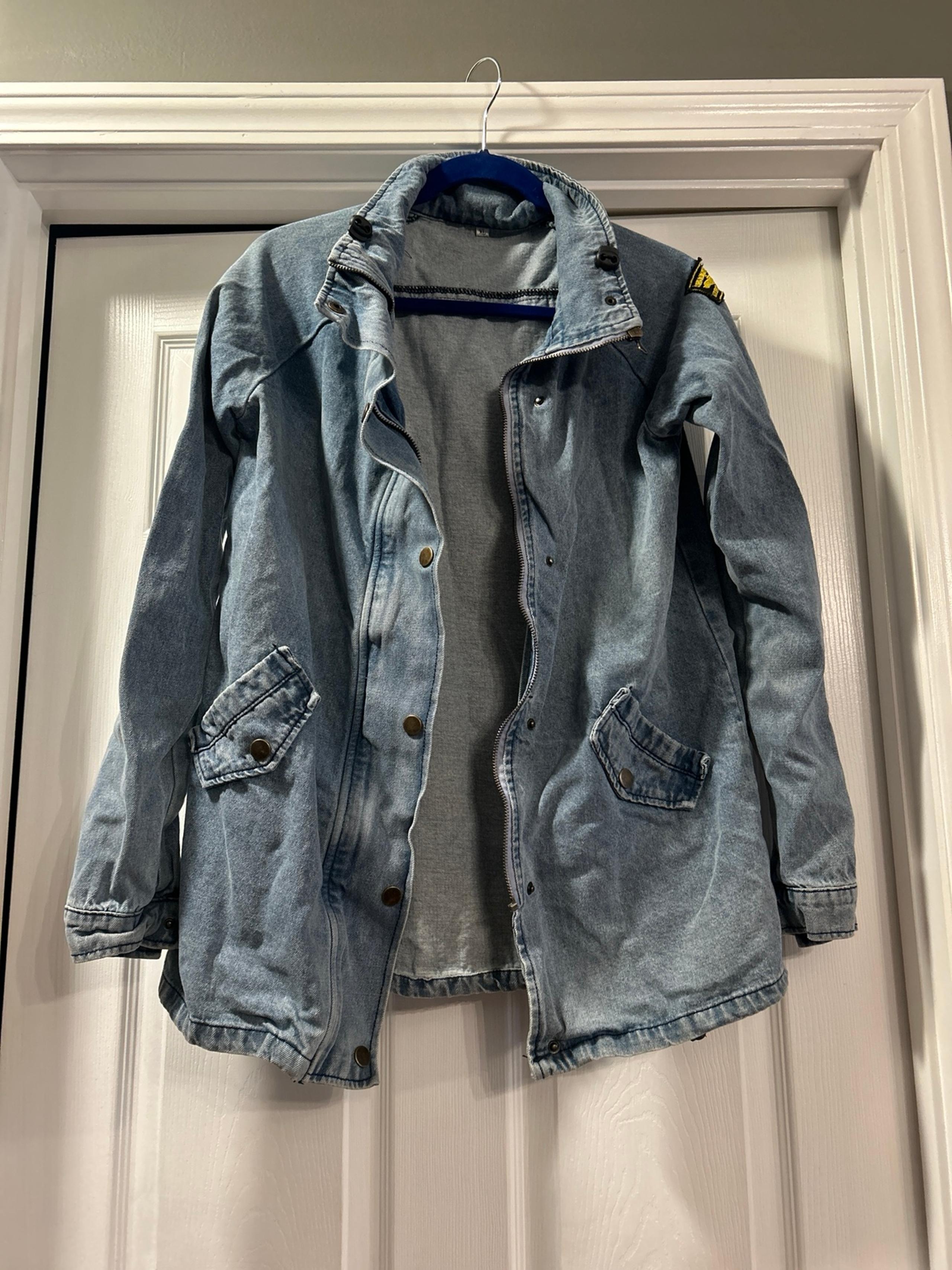 Jean jacket large xl new but washed with patch