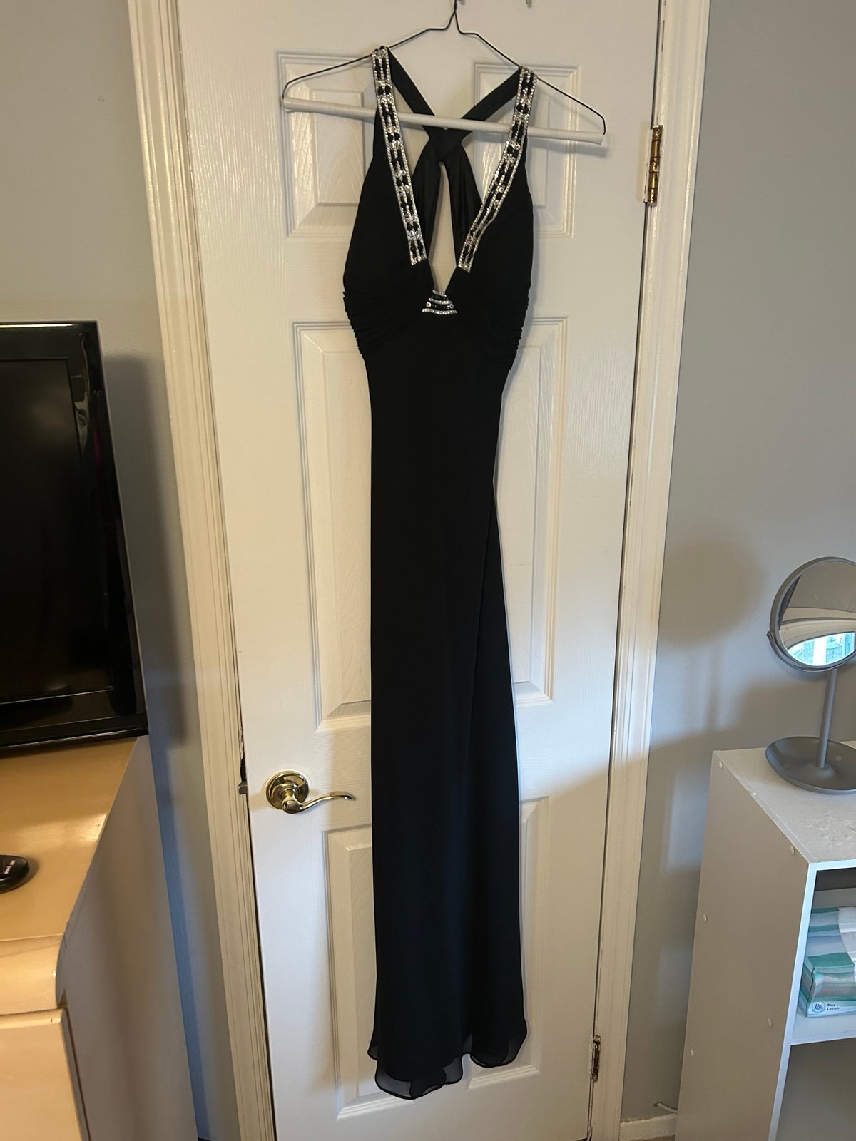 Black prom dress