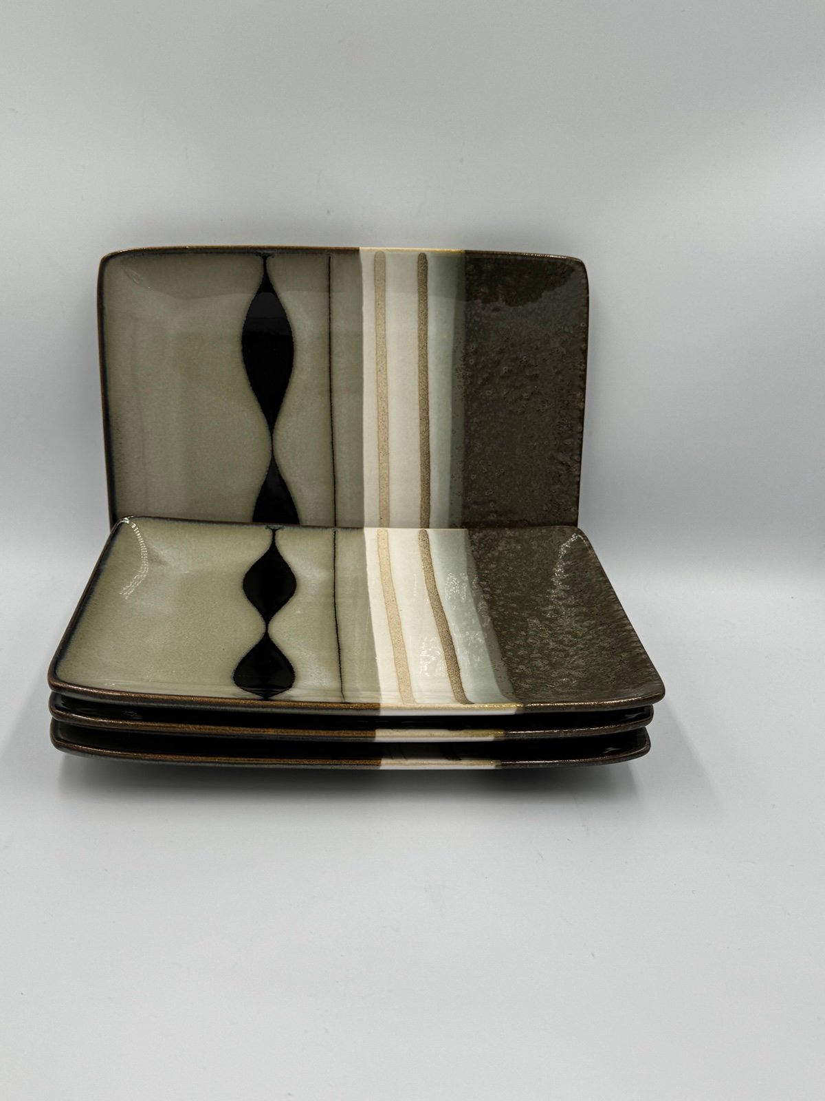4 Sango “Prelude Black” 4508 Rectangular Salad Plates