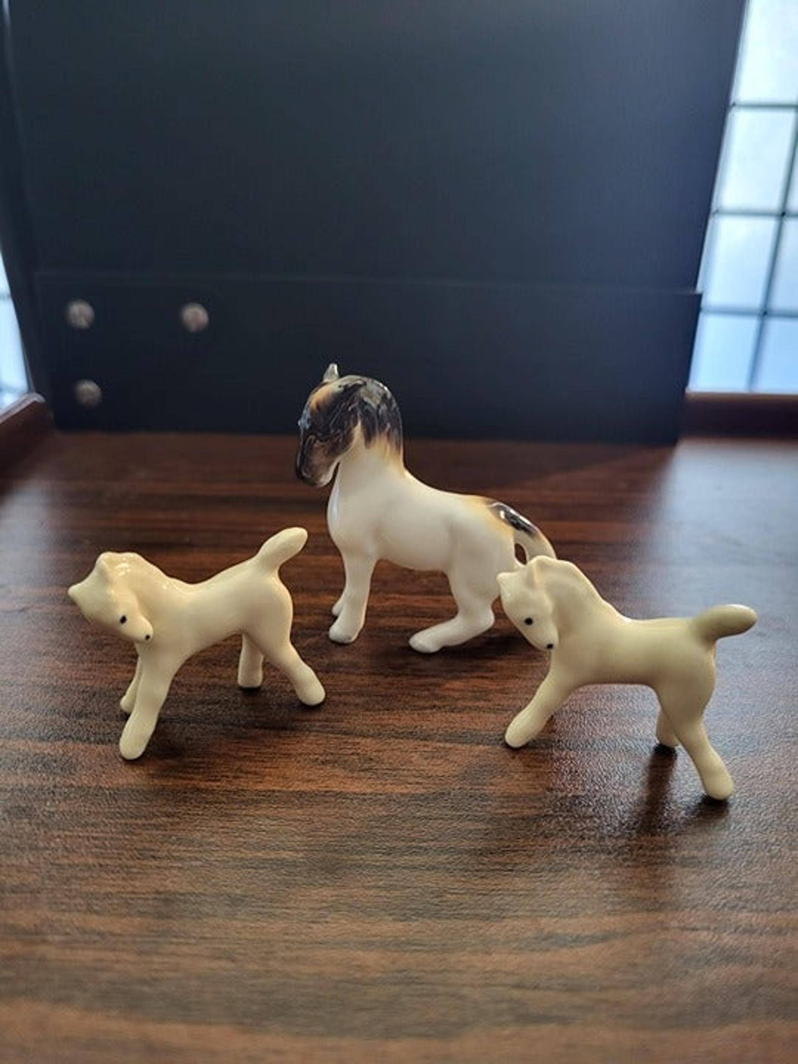 Vintage Pircelain Horses - Unique Vintage