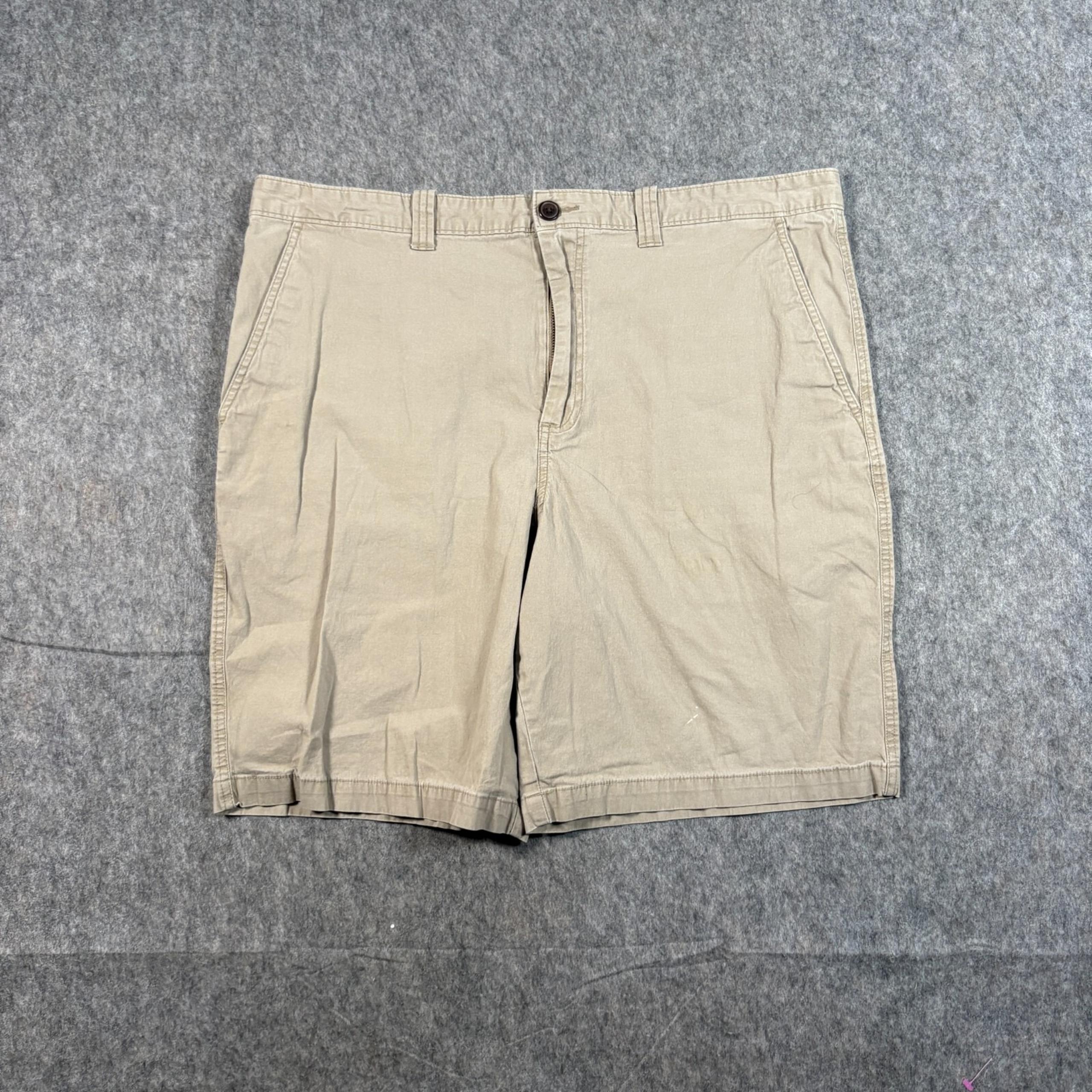 Magellan Outdoors Men's Chino Shorts Size 38W Tan Beige Hiking Walking Casual