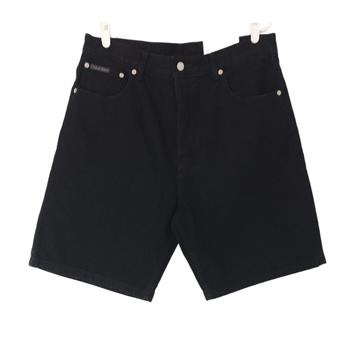 CALVIN KLEIN, Bermuda style denim shorts, for men, black, Size 32 W, NWT.