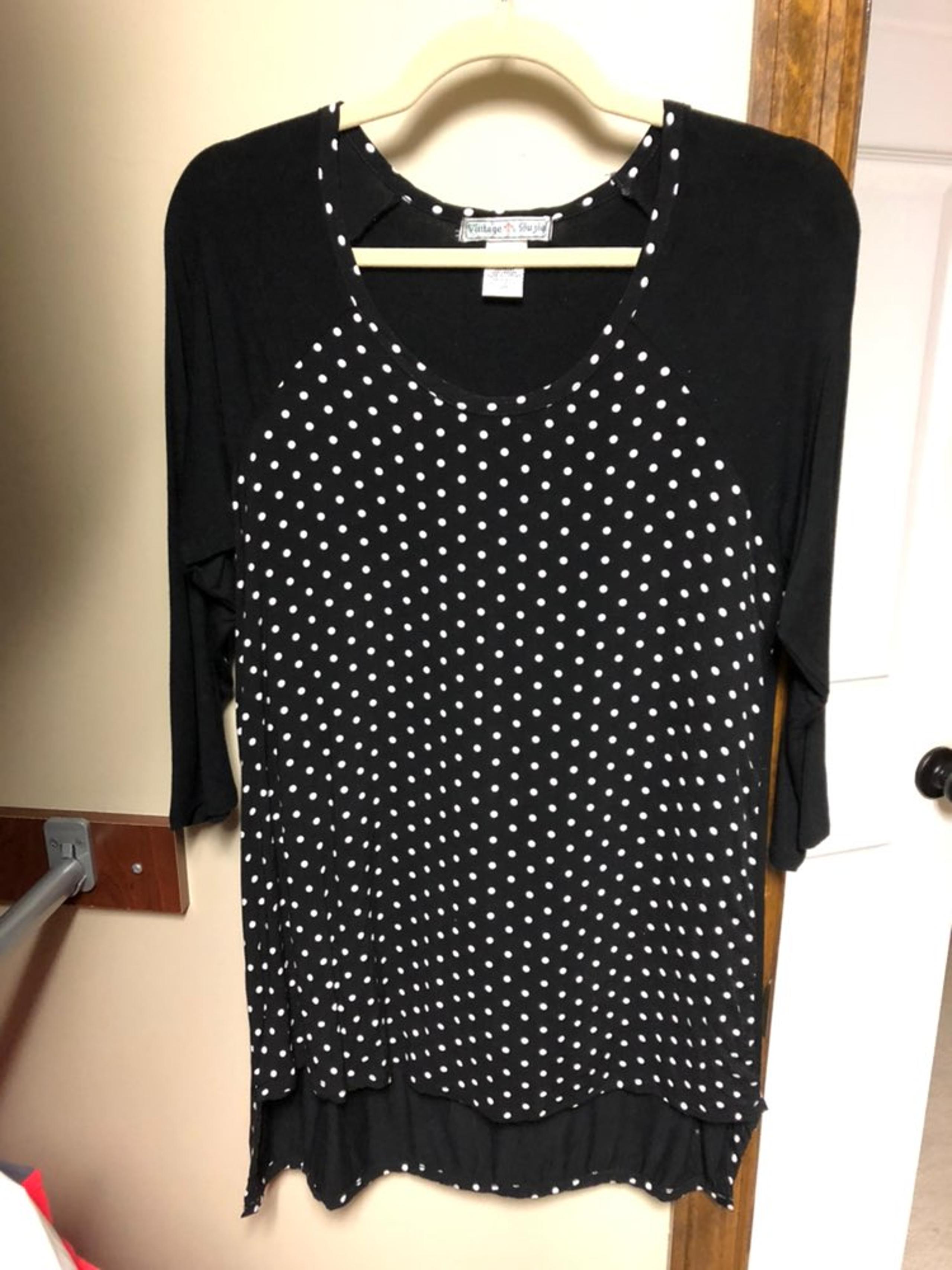 Vintage Suzie HiLo Shirt
