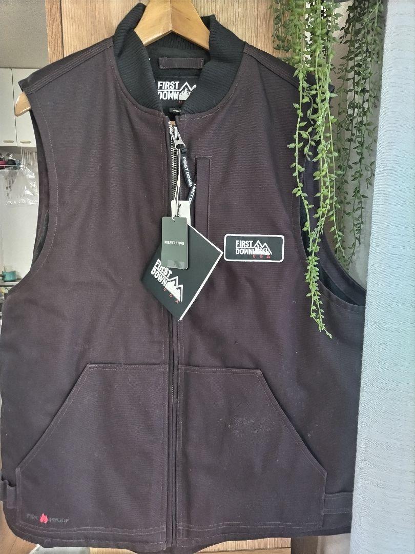 FIRST DOWN First Down Vest / Brand New Unused L Size / Flame Retardant Camping