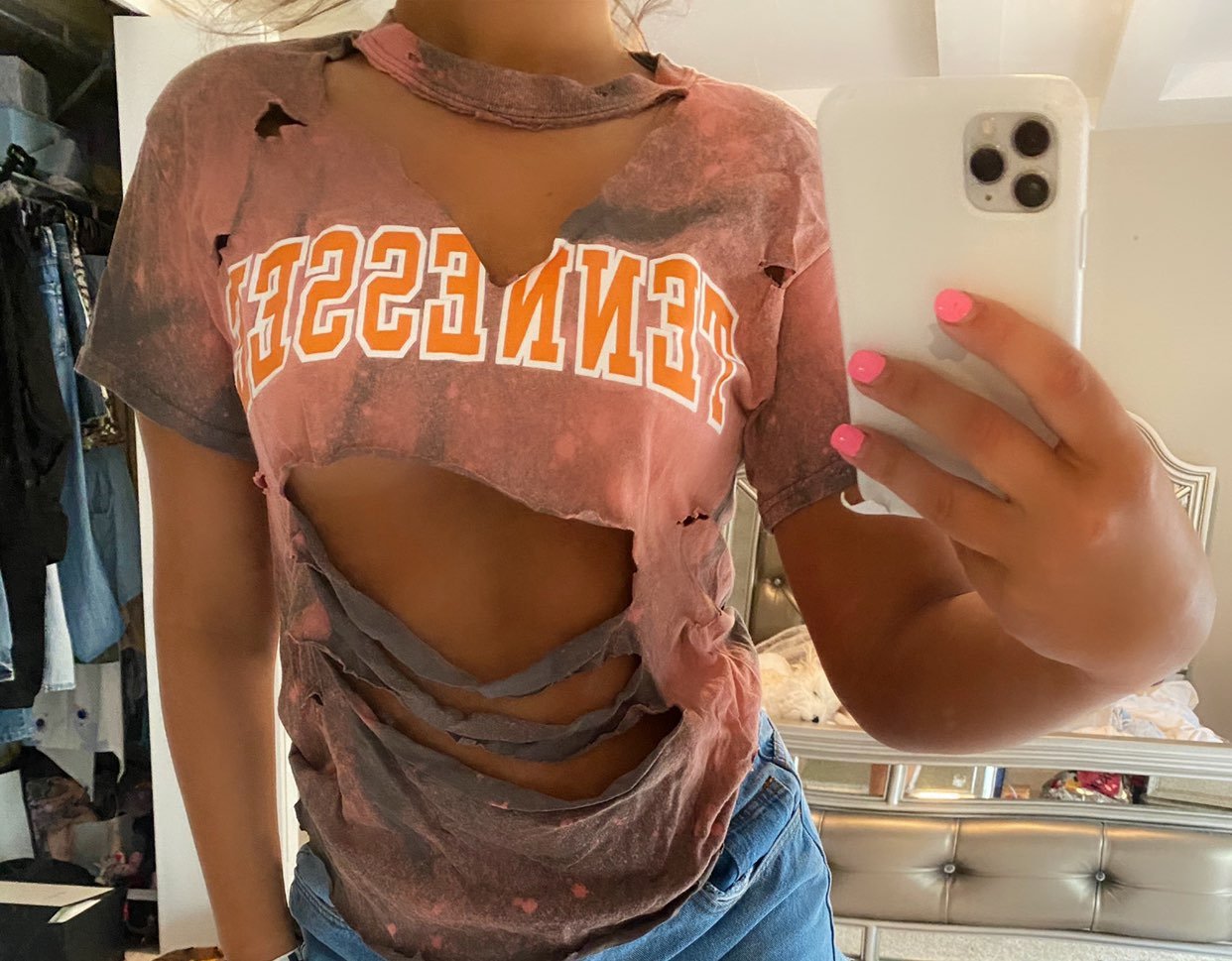 Tennessee top