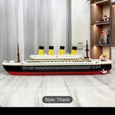 Titanic Building Blocks