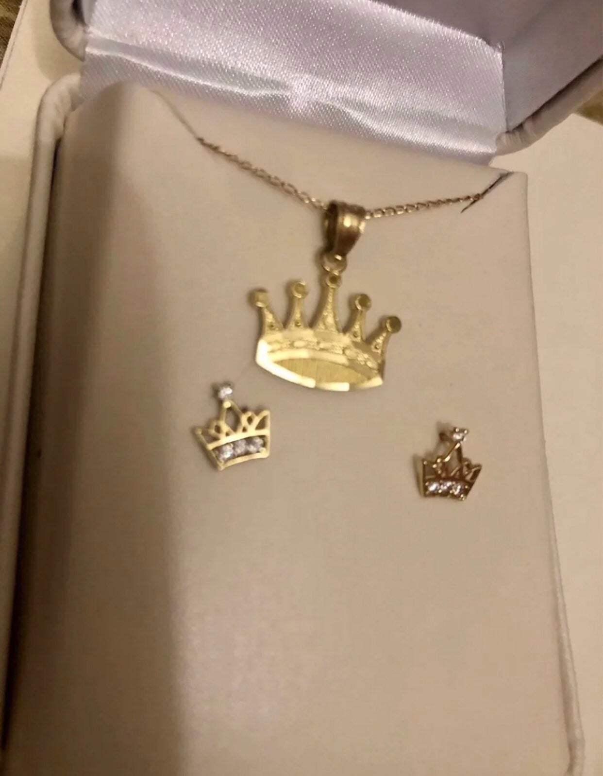 14K Solid Gold White Topaz Crown Set