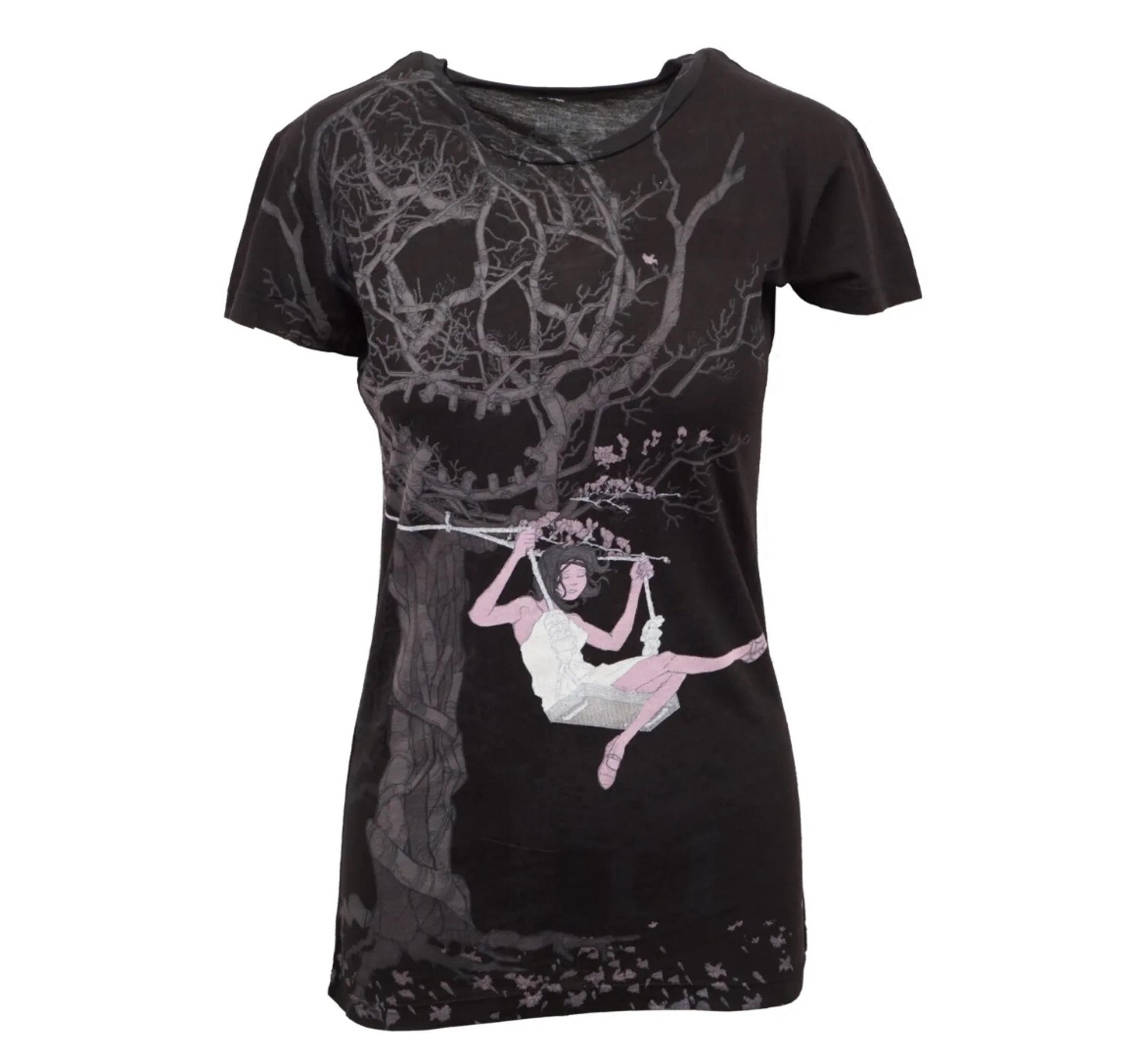 Iron Fist Skull Swing Girl Graphic Short Sleeve Sleeved T Tee Shirt Top NEW NWT
