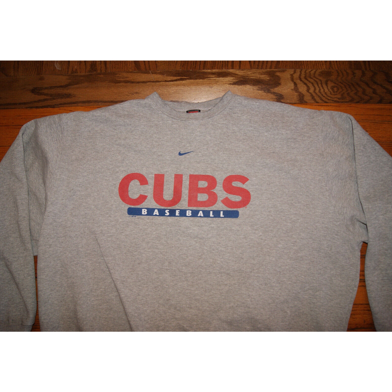 Vintage Chicago Cubs Nike Team Center Swoosh Gray 2XL Sweatshirt Crewneck