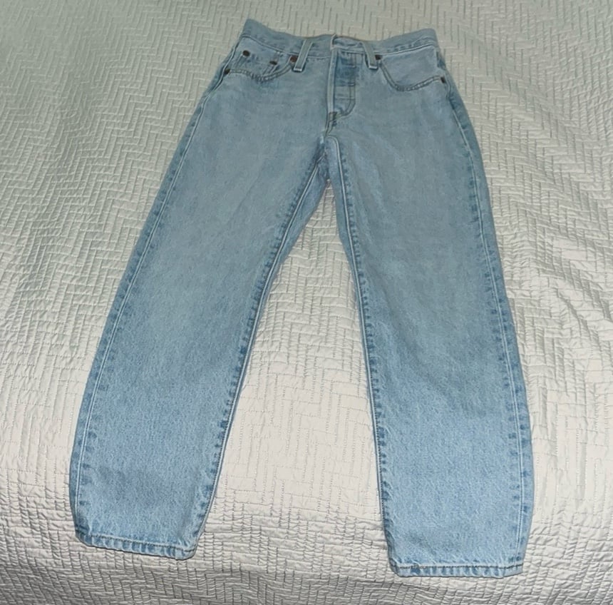 Women’s Levi’s 501 Light Blue button Jeans Size W23 L26 Like New