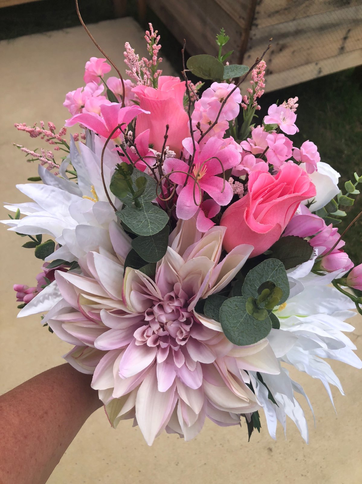 10 Piece Pink and White Wedding Bouquets