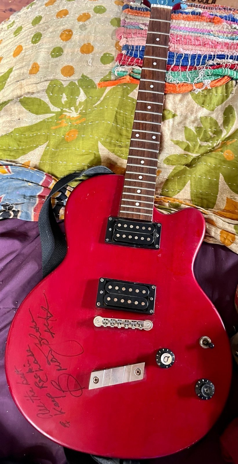 Brian Johnson autographed vintage DeArmondbelectric guitar