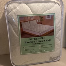 Sleepwell Bambio Infused Knit Mattress Pad Queen 60”X80” Fully Quilted NEW