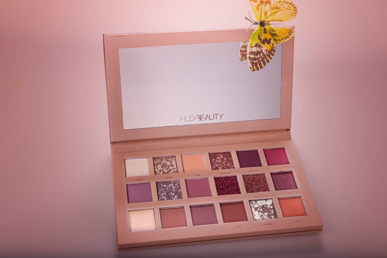 Huda Beauty nude palette