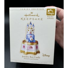 Hallmark Ornament Cinderella Musical Jewelry Box Castle Disney 2006 New!! -26D