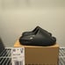 Yeezy Slides Onyx Mens Size 8 NEW W BOX