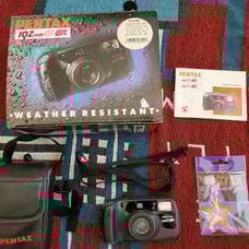 Pentax IQZoom 90-WR Vintage Retro Film Camera - Complete w/ Box