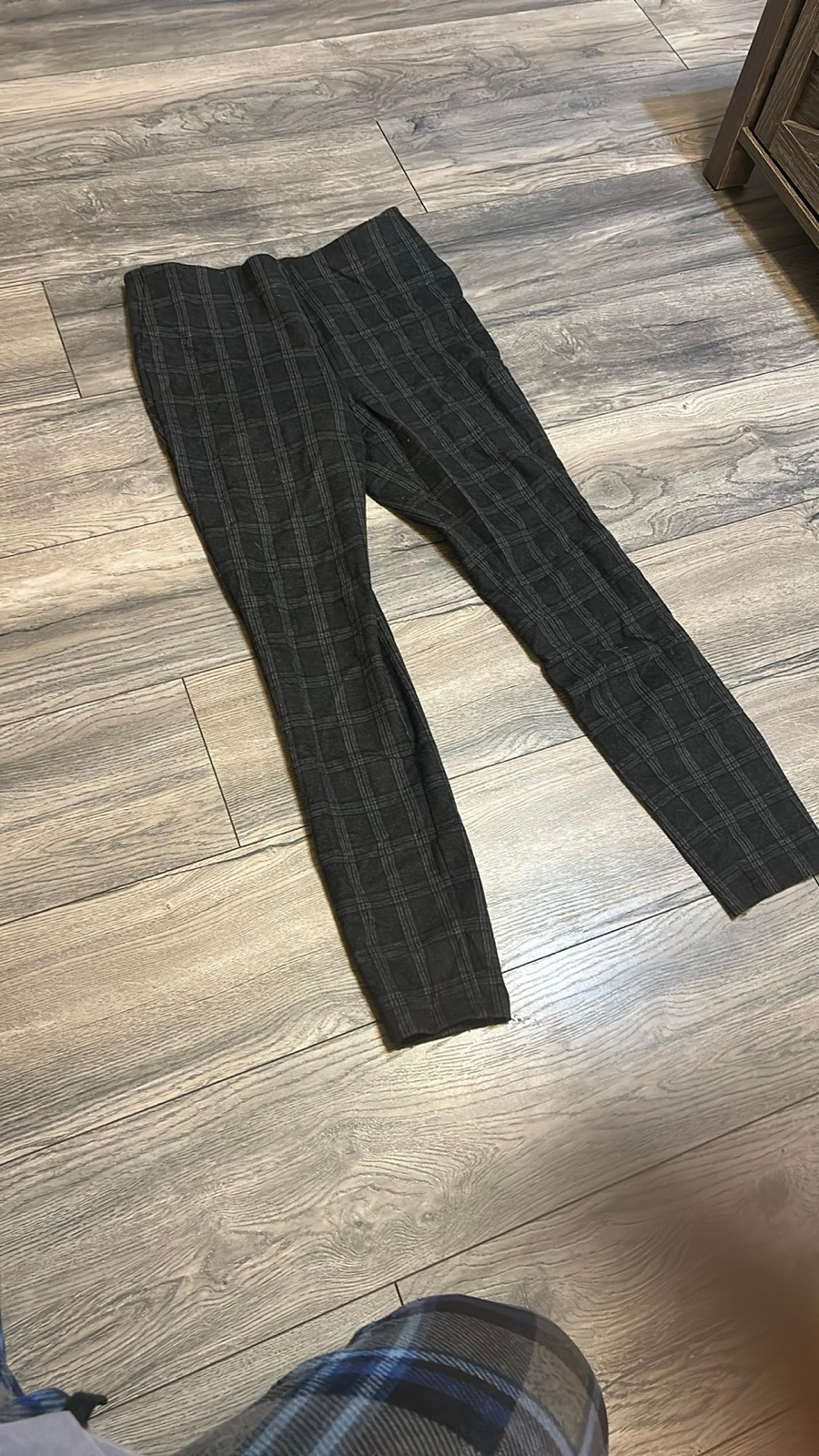 Fashion Nova plaid dress pants