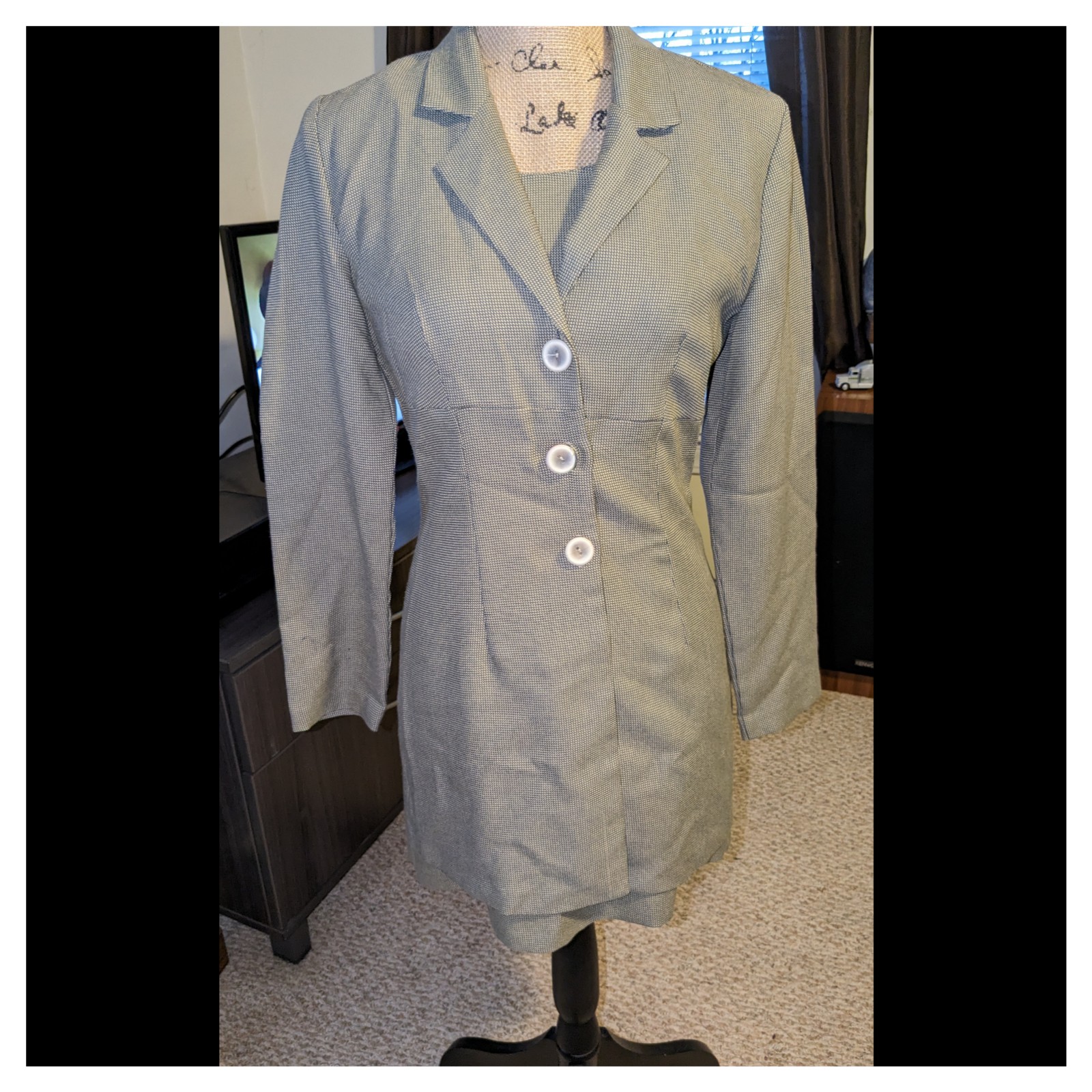 Vintage Byer Too! Blazer & Skirt set size 5