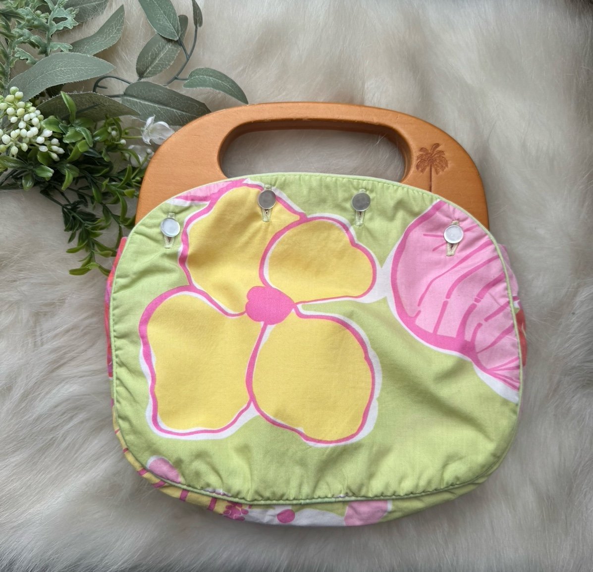 Vintage Lilly Pulitzer Bermuda Bag & Reversible Floral/Solid Pink Design Clutch