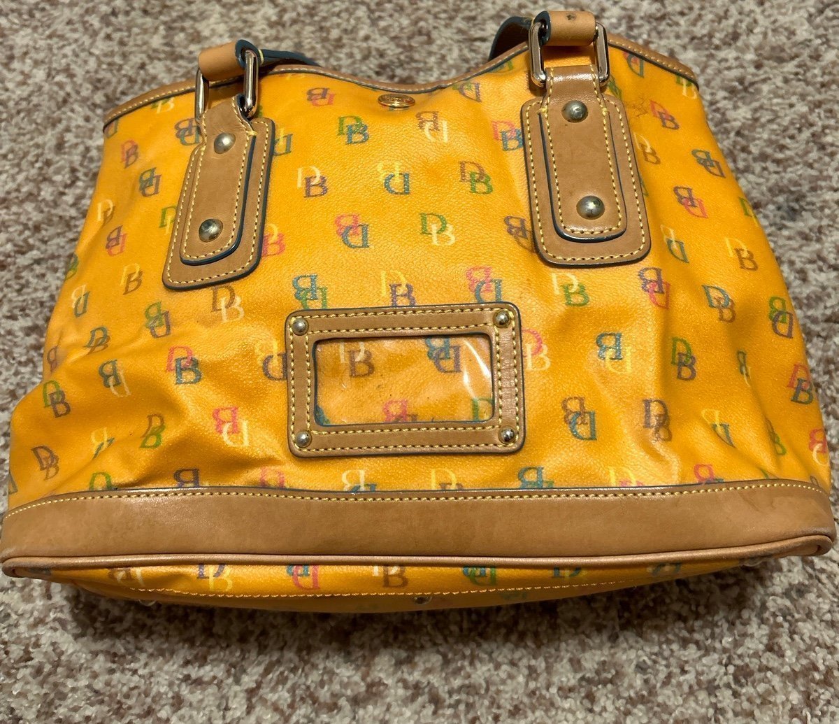 Dooney and Bourke purse bag *RARE*