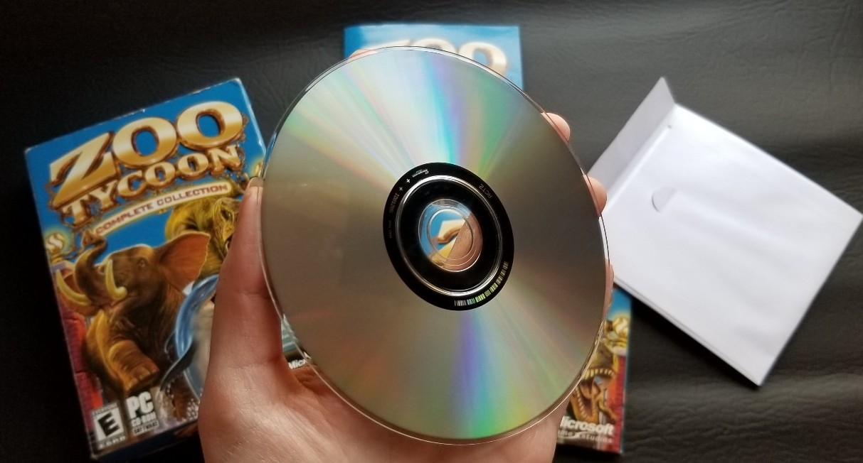 Zoo Tycoon Complete Collection (PC/2003) inside box (w/ Rollercoaster Tycoon outlet 2)