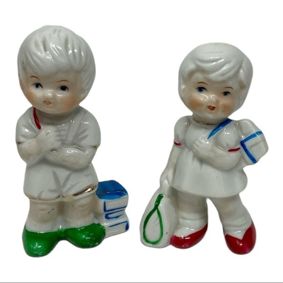 2 Beautiful Vintage Brother and Sister Porcelain School Kids Small Figurines