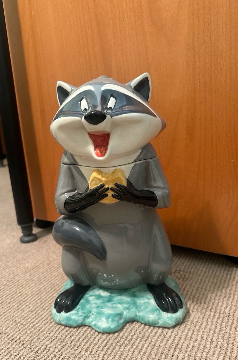 Vintage Disney Pocahontas MEEKO the Raccoon Cookie Jar Treasure Craft