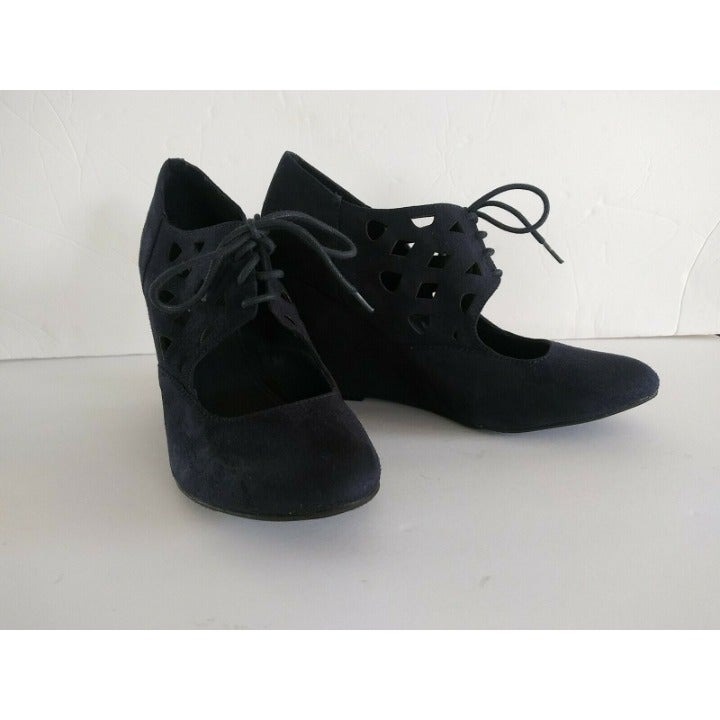 Vtg Women Blue Suede Faux Leather Shoes Lace 90's Baker's