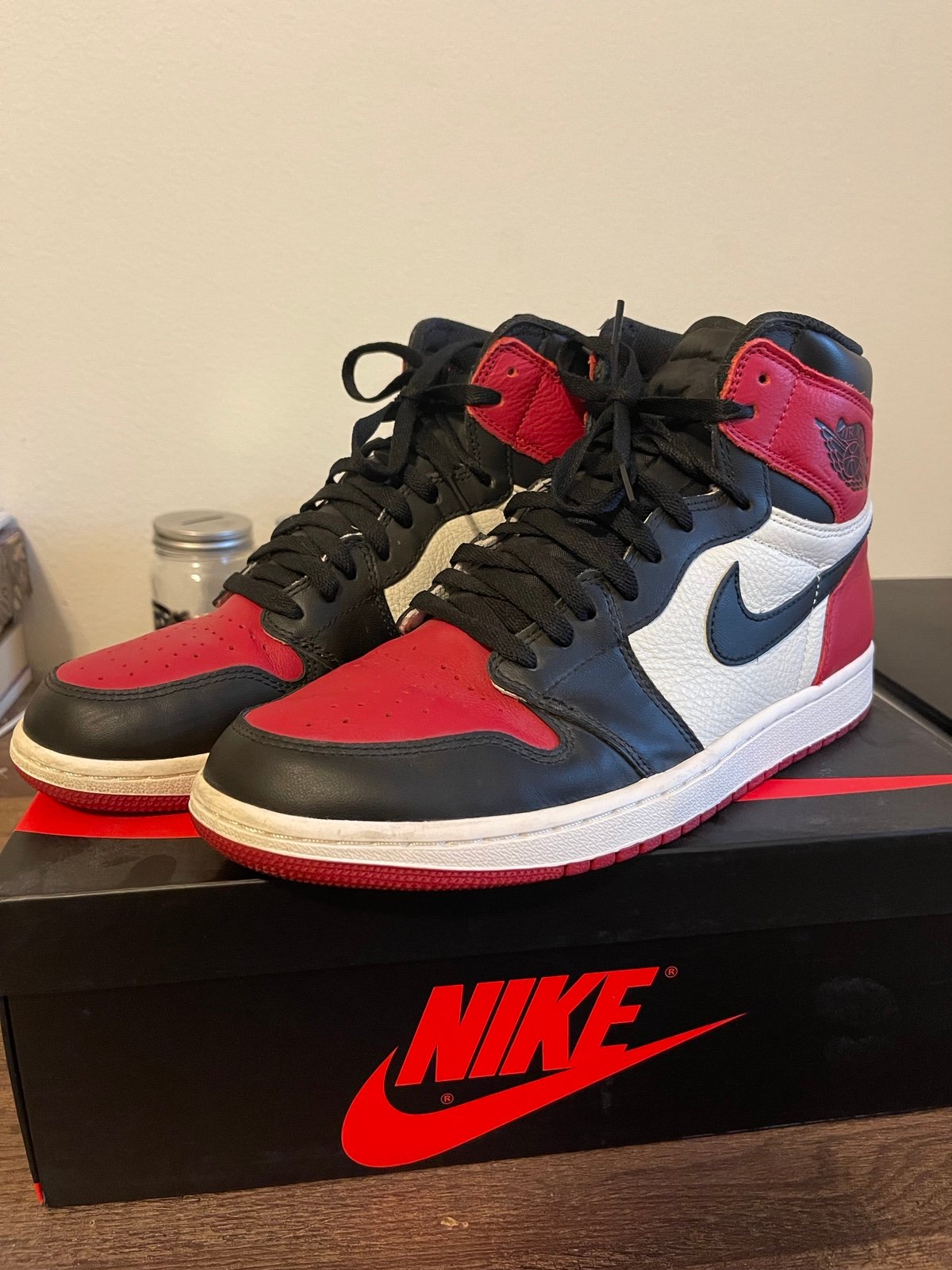 Air Jordan 1 Retro High bred toe