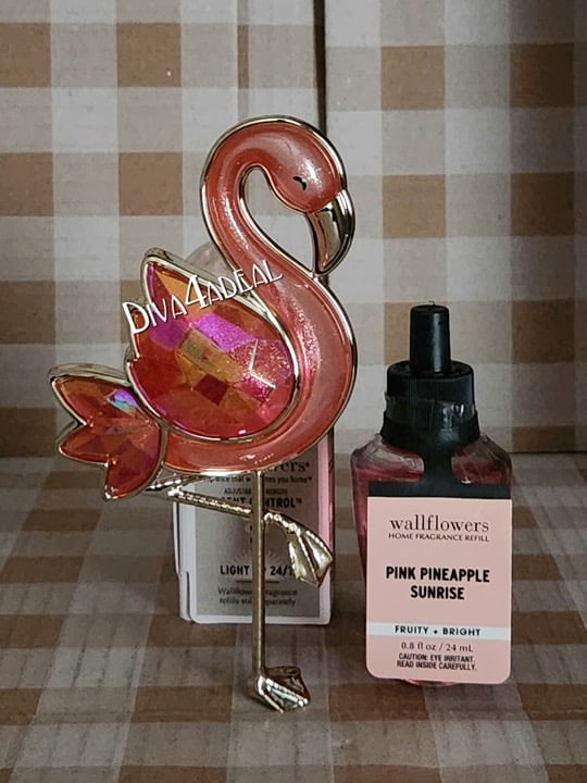 Bath & Body Works FACETED FLAMINGO Nightlight Wallflower Plug & Refill Bundle