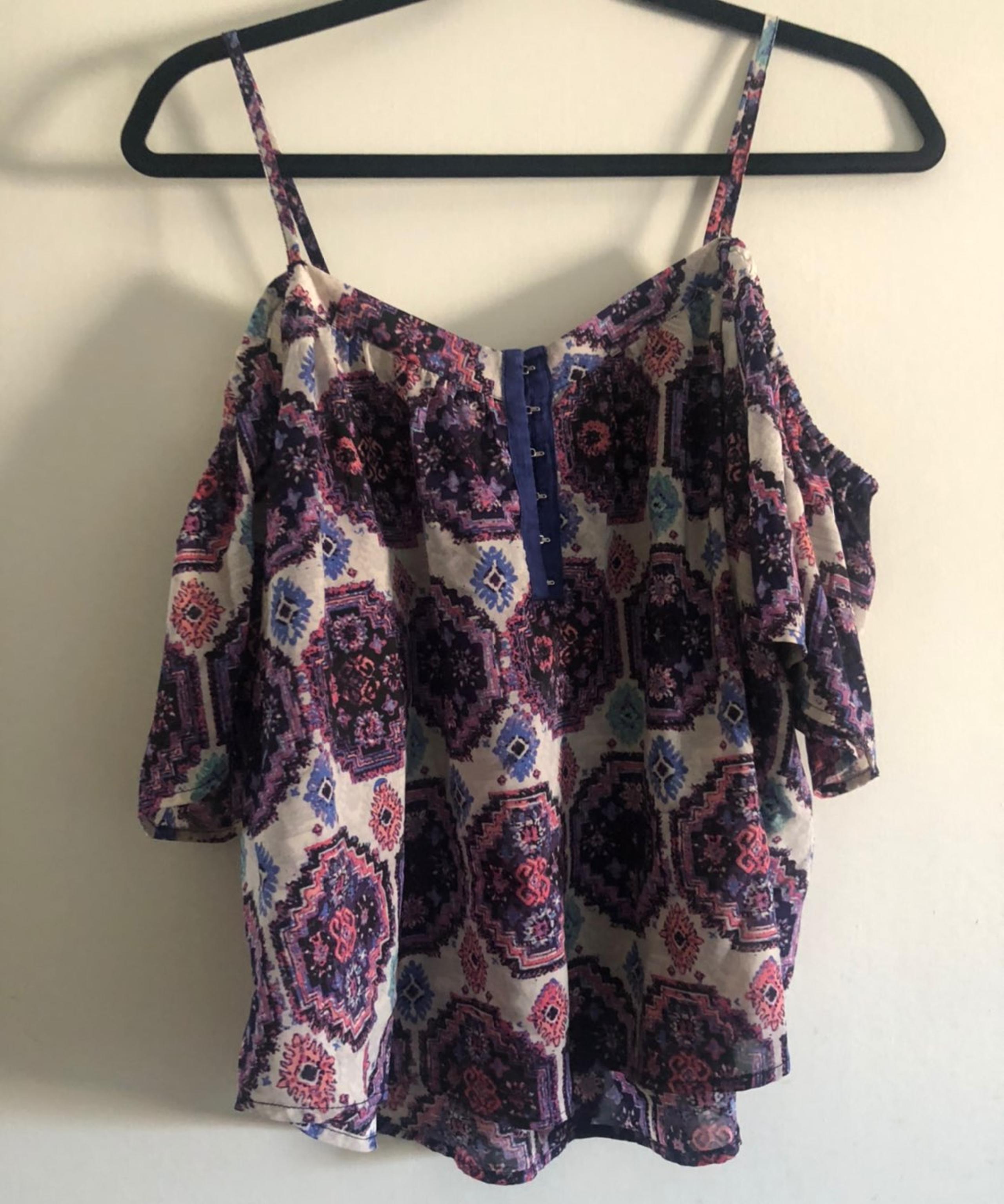 xhilaration off the shoulder floral top