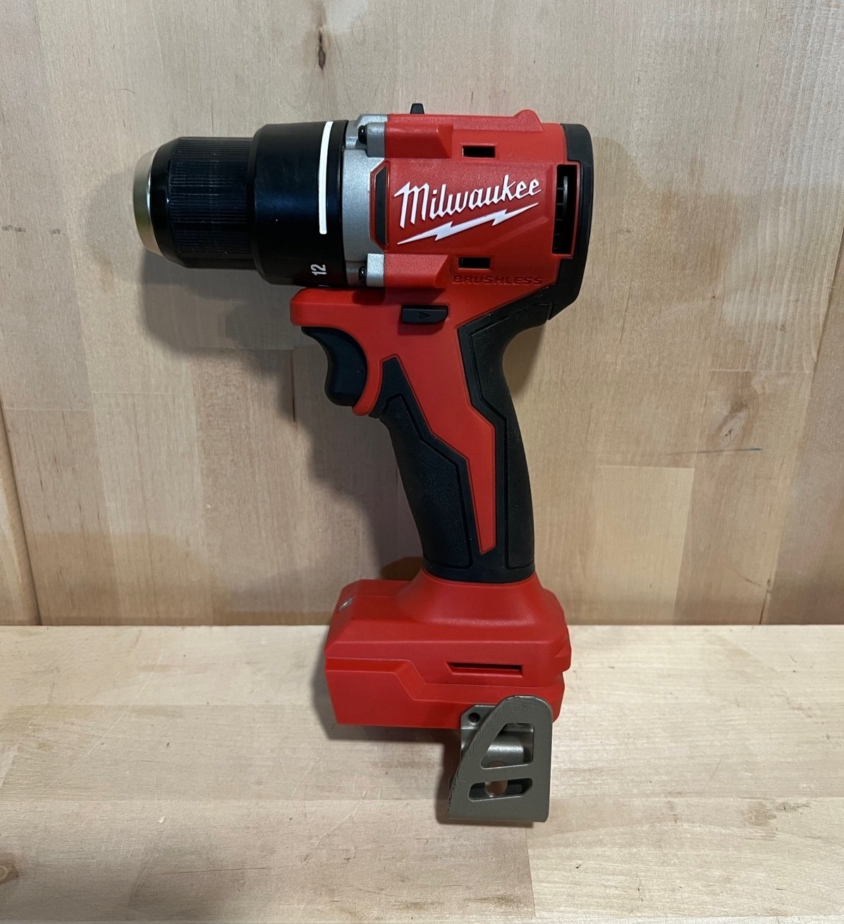 Milwaukee M18 18V Lithium-Ion Brushless Cordless 1/2 in. Compact Drill/Driver