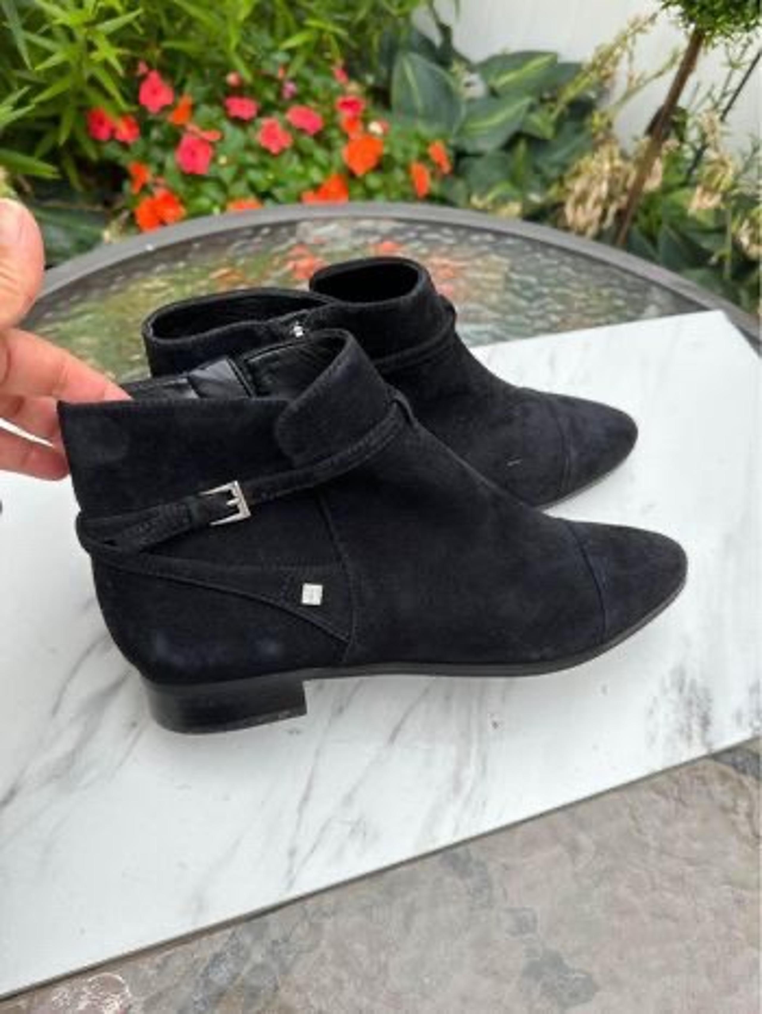 Ivanka Trump Black Suede Leather Zip up Ankle Boots Women's Size 10