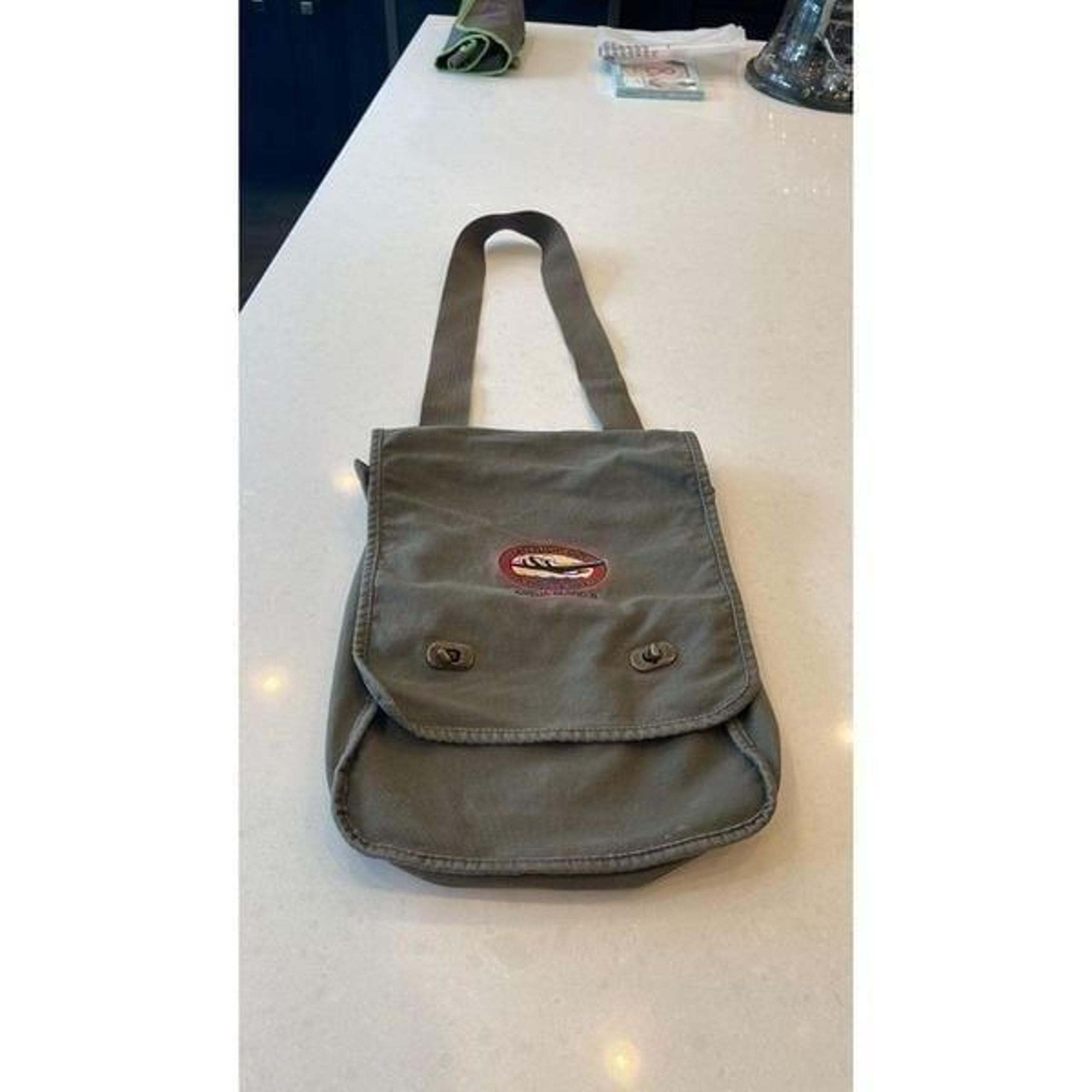 Authentic pigment shoulder bag, Amelia, Island, Florida, cute bag zip pocket.