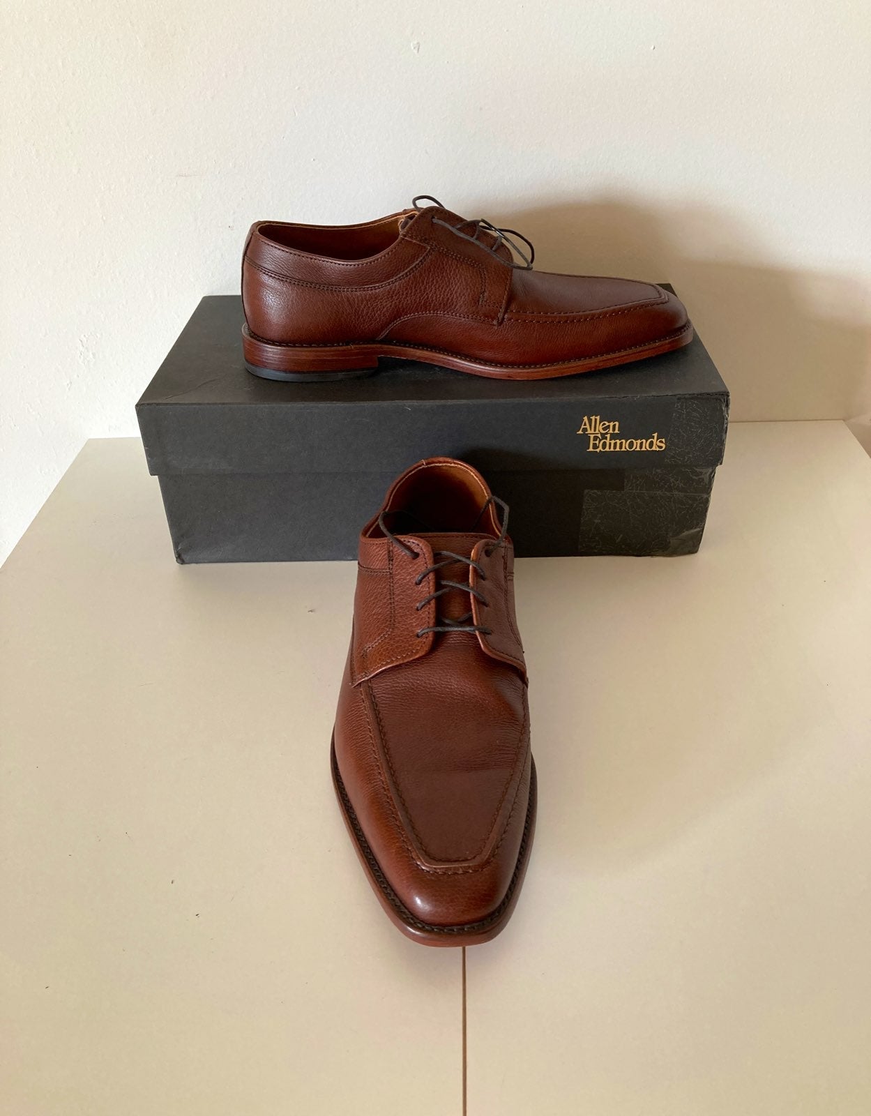 NWT Allen Edmonds Jackson Oxfords 9 shoe