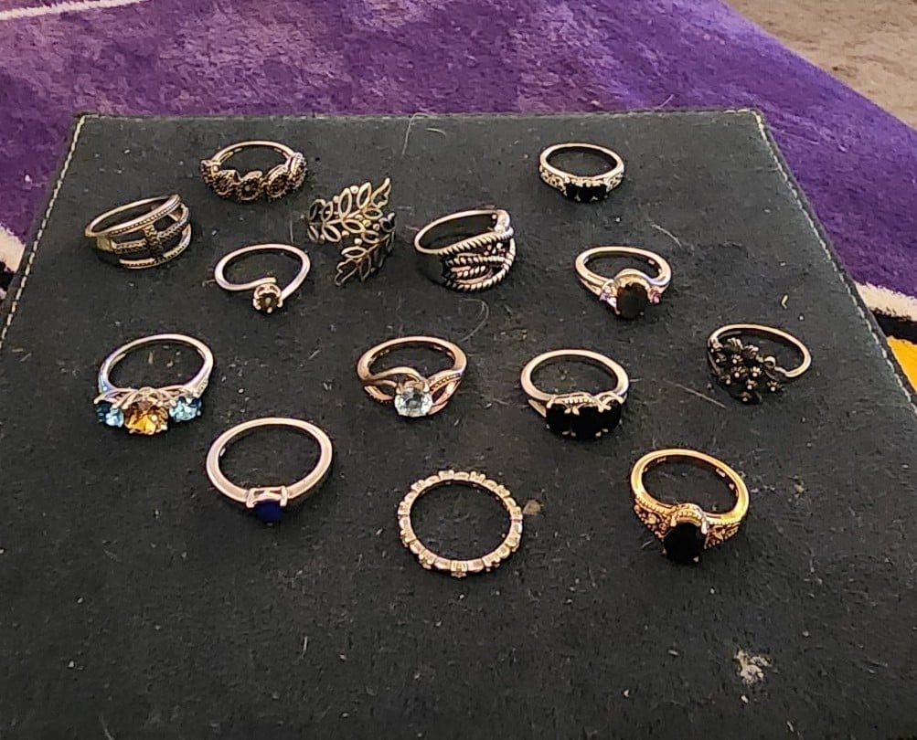 Rings lot